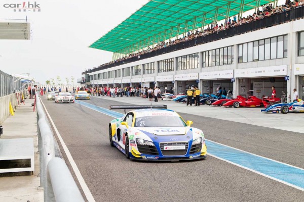 audi-r8-lms-tw-2015-24