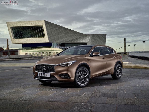 infiniti-q30-2015