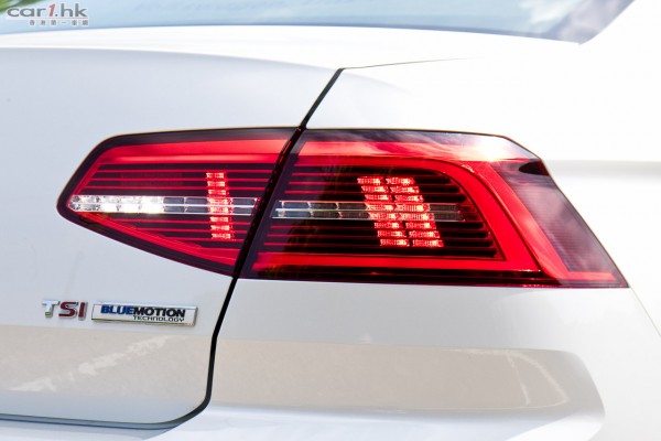 vw-passat-2015-review-07