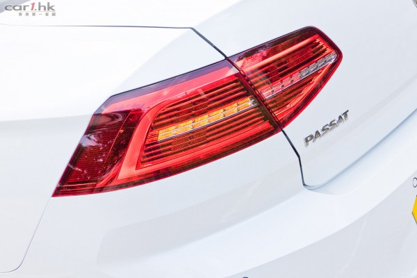 vw-passat-2015-review-08