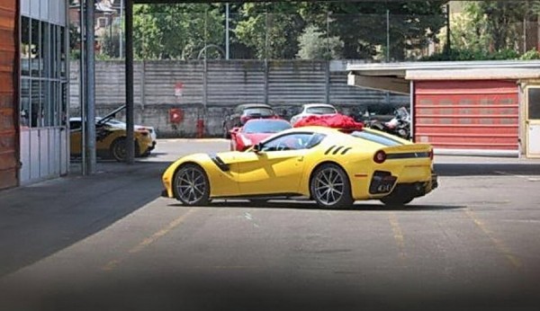 F12-Speciale-01
