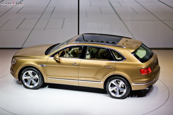 iaa2015-bentley-bentayga-02