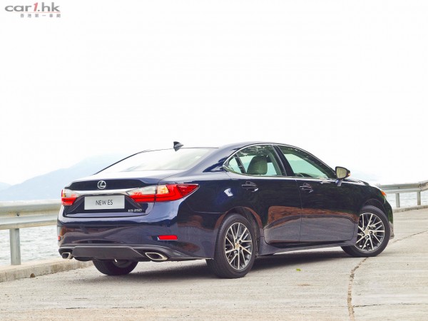 lexus-es250-review-2015-13