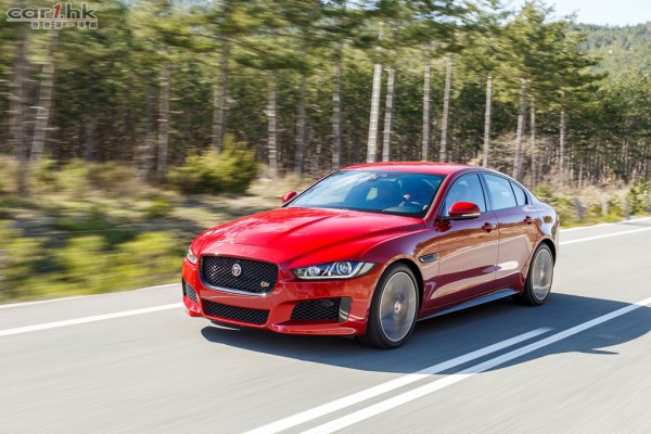 Jaguar_XE S