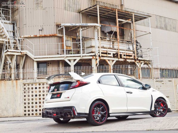 honda-civic-type-r-2015-19