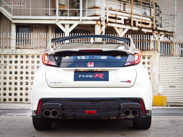 honda-civic-type-r-2015-20