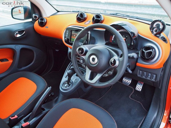 smart-fortwo-2015-03