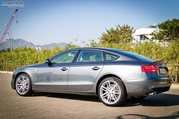 audi-a5-2015-dynamic-03