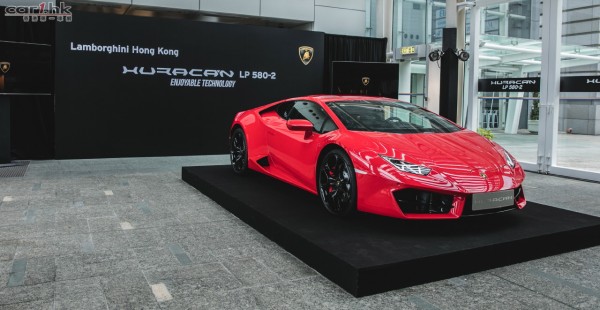 lamborghini-huracan-lp-580-2-2015-08