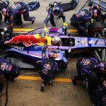 眾車隊力拒 FIA 恢復進站加油制 眾車隊力拒 FIA 恢復進站加油制