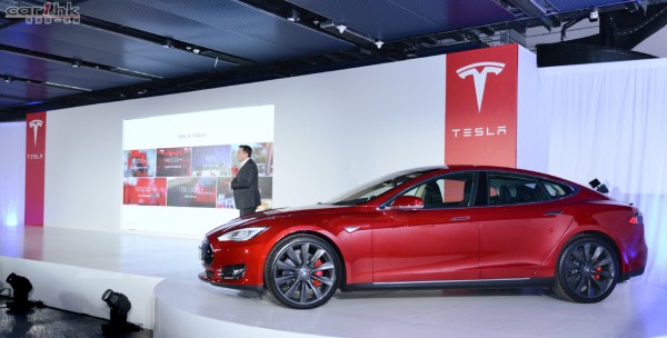 tesla-model-s-best-ecar-in-hk-2015