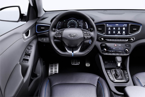 Hyundai-IONIQ-04