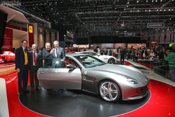 geneva-2016-ferrari-gtc4lusso