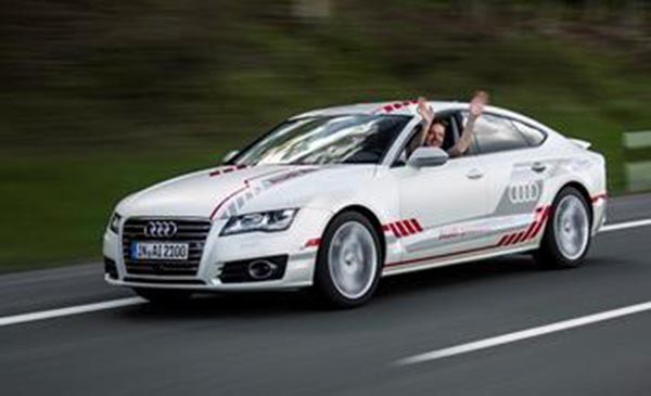 audi-a9-autobahn-2016-1