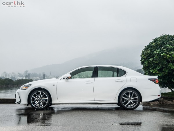 lexus-gs200t-f-sport-review-2016-19