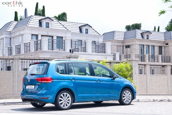 vw-touran-2016-review-02