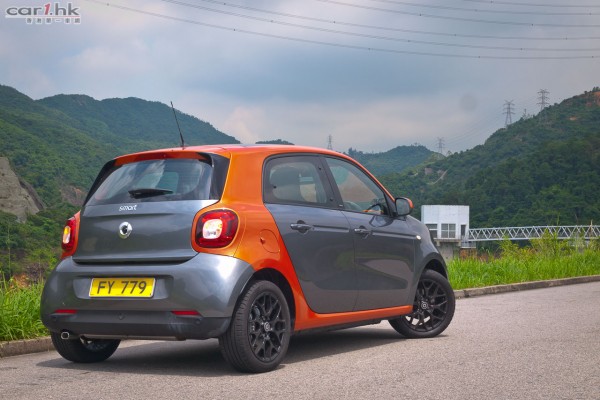 smart-forfour-2016-review-02