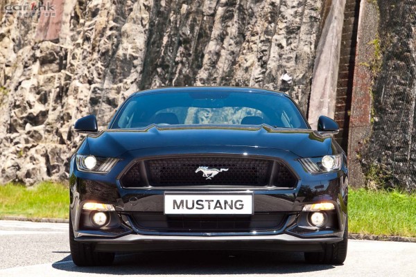 ford-mustang-2016-review-12