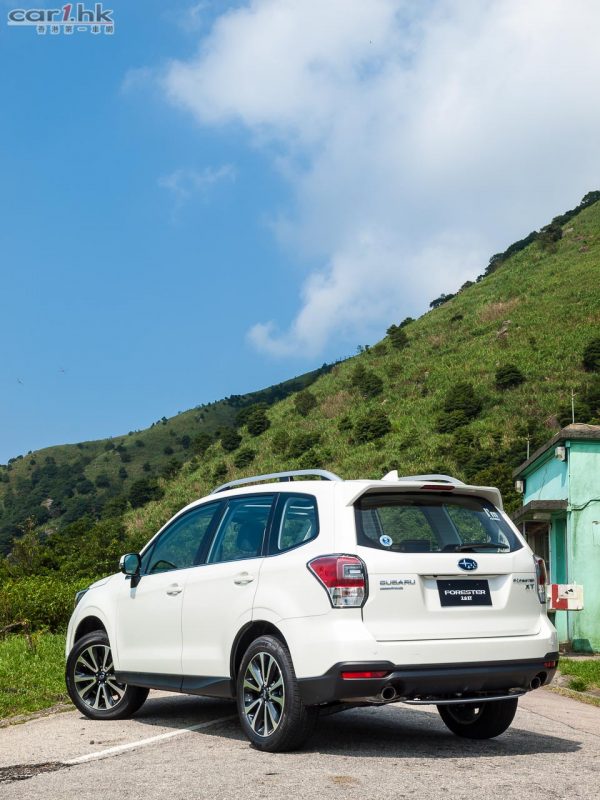 subaru-forester-2-0xt-black-edition-2016-13