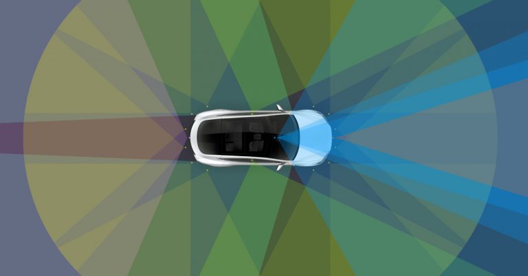 Tesla 配備全自動駕駛硬件的車型正式投產（影片）