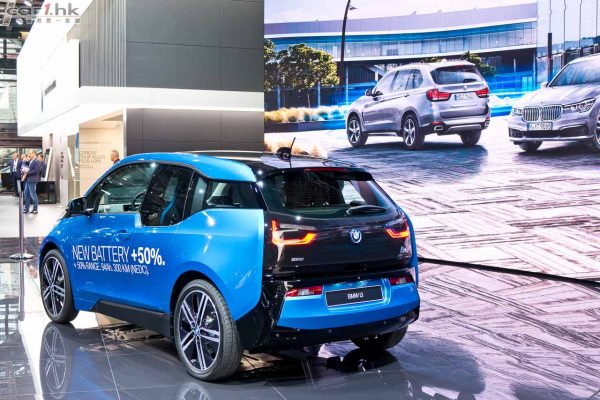 bmw-i3-iwall-2016-04