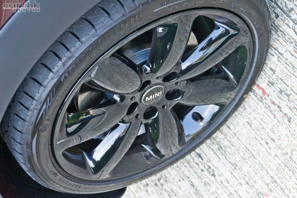 bmw-mini-clubman-2016-review-07