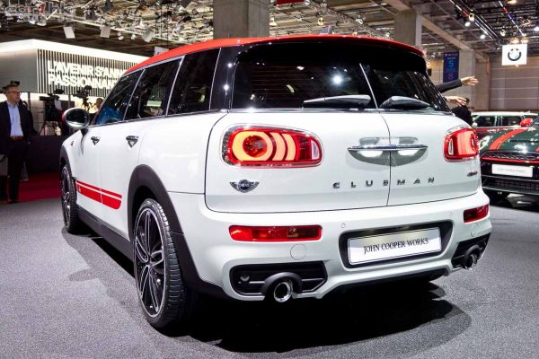 mini-clubman-jcw-2016-07