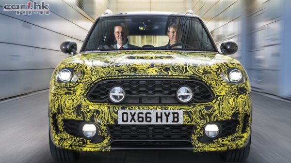 mini-countryman-plug-in-hybrid-2016-01