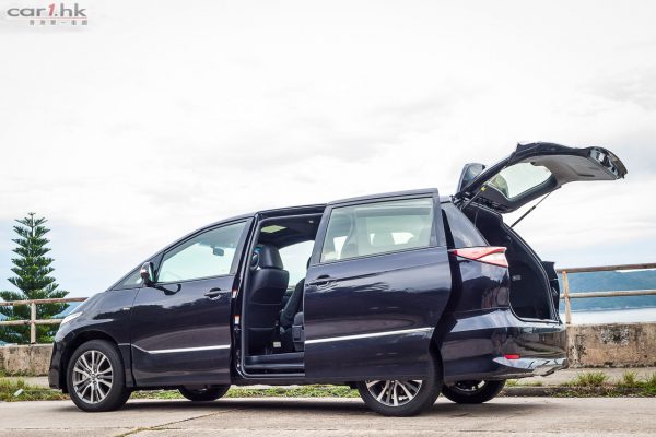 toyota-previa-2016-review-11