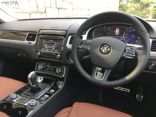 vw-touareg-hybrod-2016-2