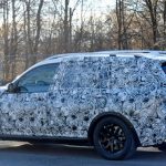 BMW X7 路上試車中