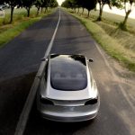 Tesla Model 3 加速不遜色