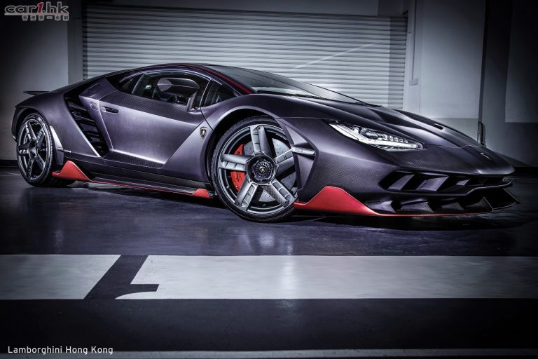 第三台林寶堅尼 Centenario 硬頂版抵港