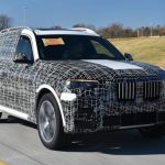 10月中正式推出! BMW 旗艦 SUV X7 車廂間諜照率先曝光 10月中正式推出! BMW 旗艦 SUV X7 車廂間諜照率先曝光