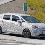 Honda 大改款 Fit 偽裝車曝光