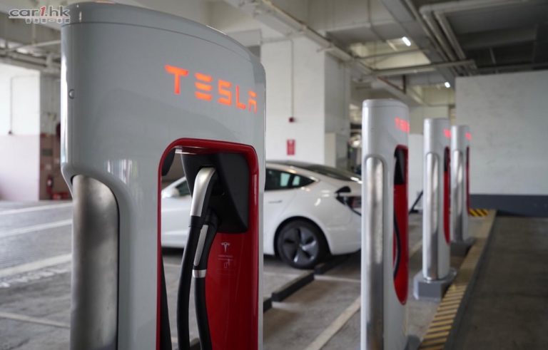 Elon Musk 未來 Supercharger 改為 CCS2 充電規格