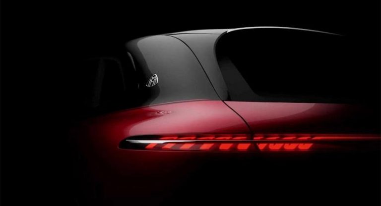 Mercedes-Benz 釋出 EQS 預告相 明年推出兩新車