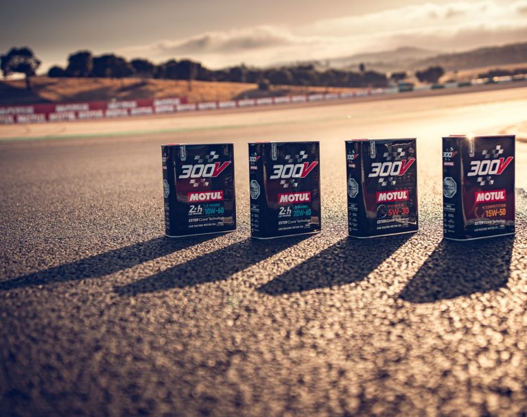 MOTUL 全新 300V 於利曼 24 小時耐力賽中首度亮相