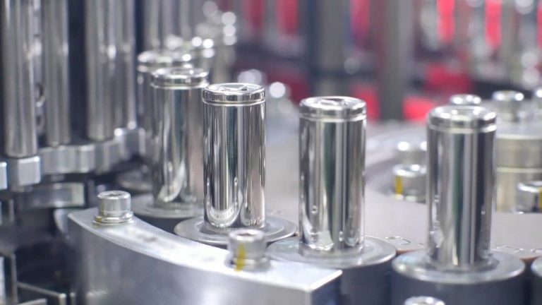 鋰電池價格 13 年間下跌 87%！