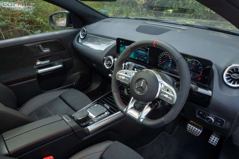 Mercedes-Benz 新專利方向盤增加舒適性