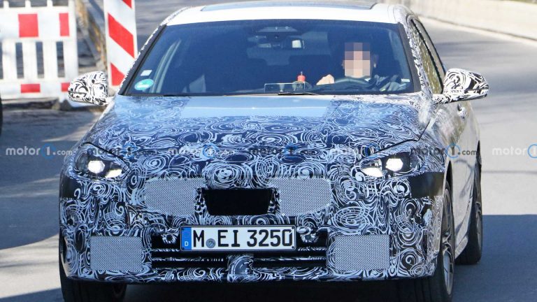 M140i？BMW 四出尾喉測試車曝光