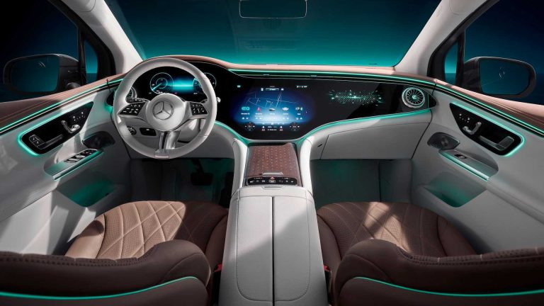 Mercedes-Benz EQE SUV 車廂照曝光 　
