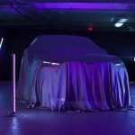 BMW XM 預告今年底現身 BMW XM 預告今年底現身