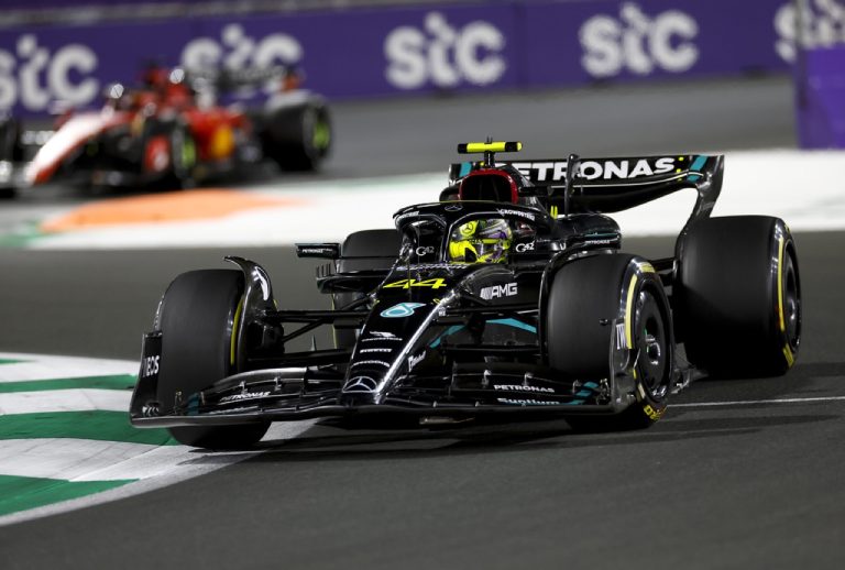 F1 2023 沙地阿拉伯：平治與 Aston Martin 在車隊分數同分