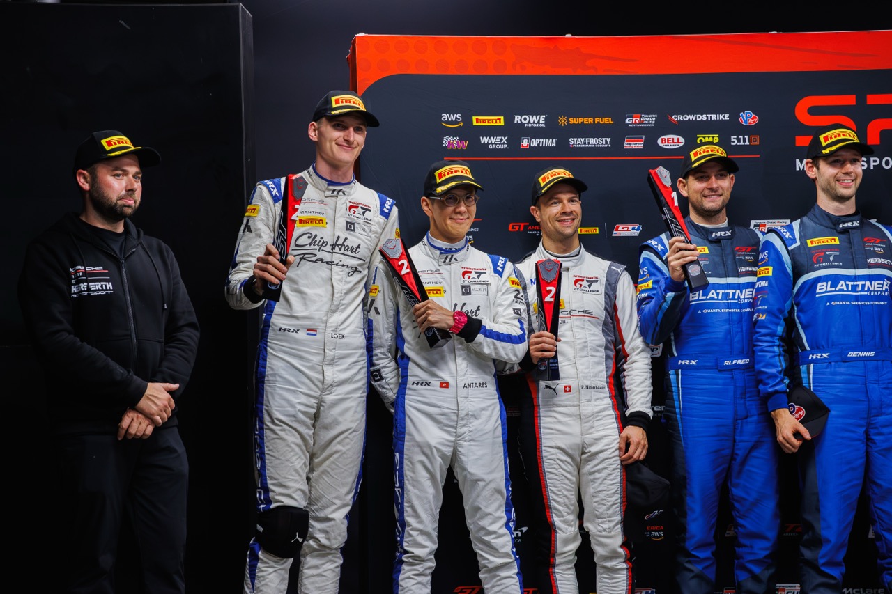 區天駿印第安納波利斯奪亞繼續寫下香港車手傳奇!