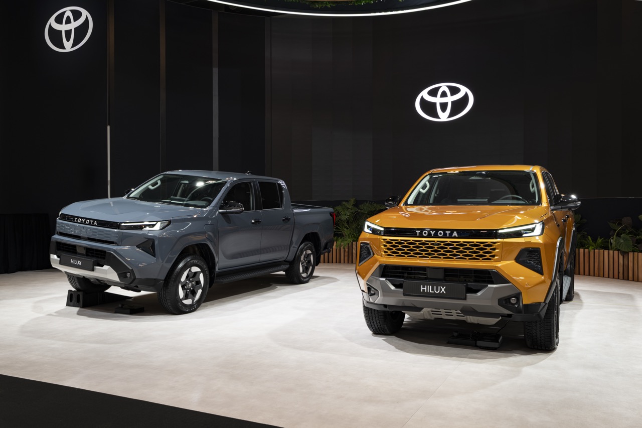 第九代 Toyota Hilux 霸氣登陸 Brussels Motor Show