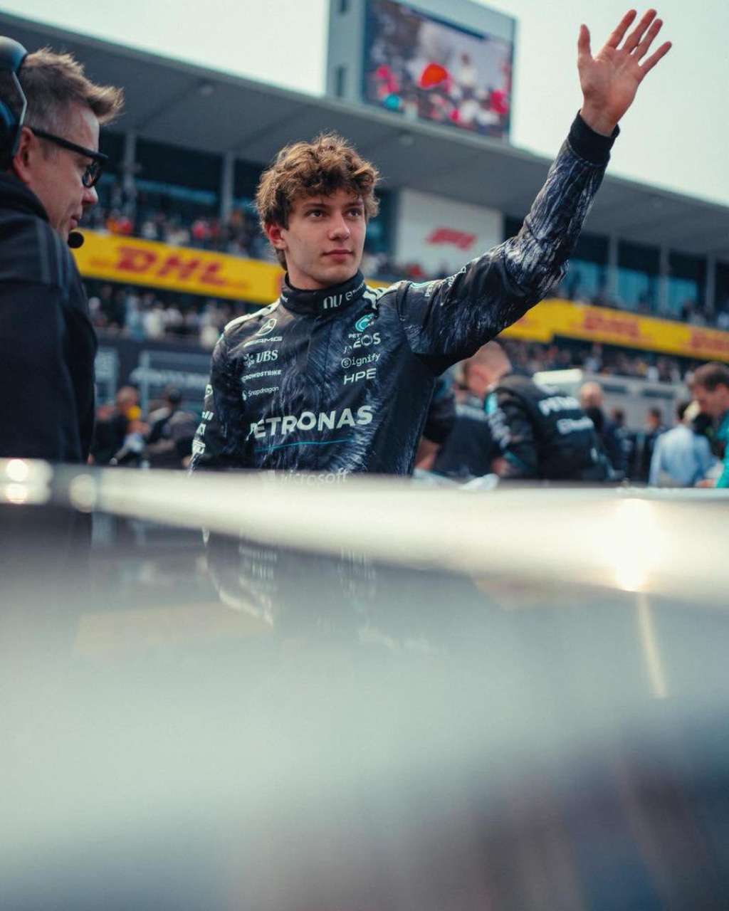 Antonelli 兩連勝瘋狂洗榜!成為 F1 史上最年輕積分榜榜首