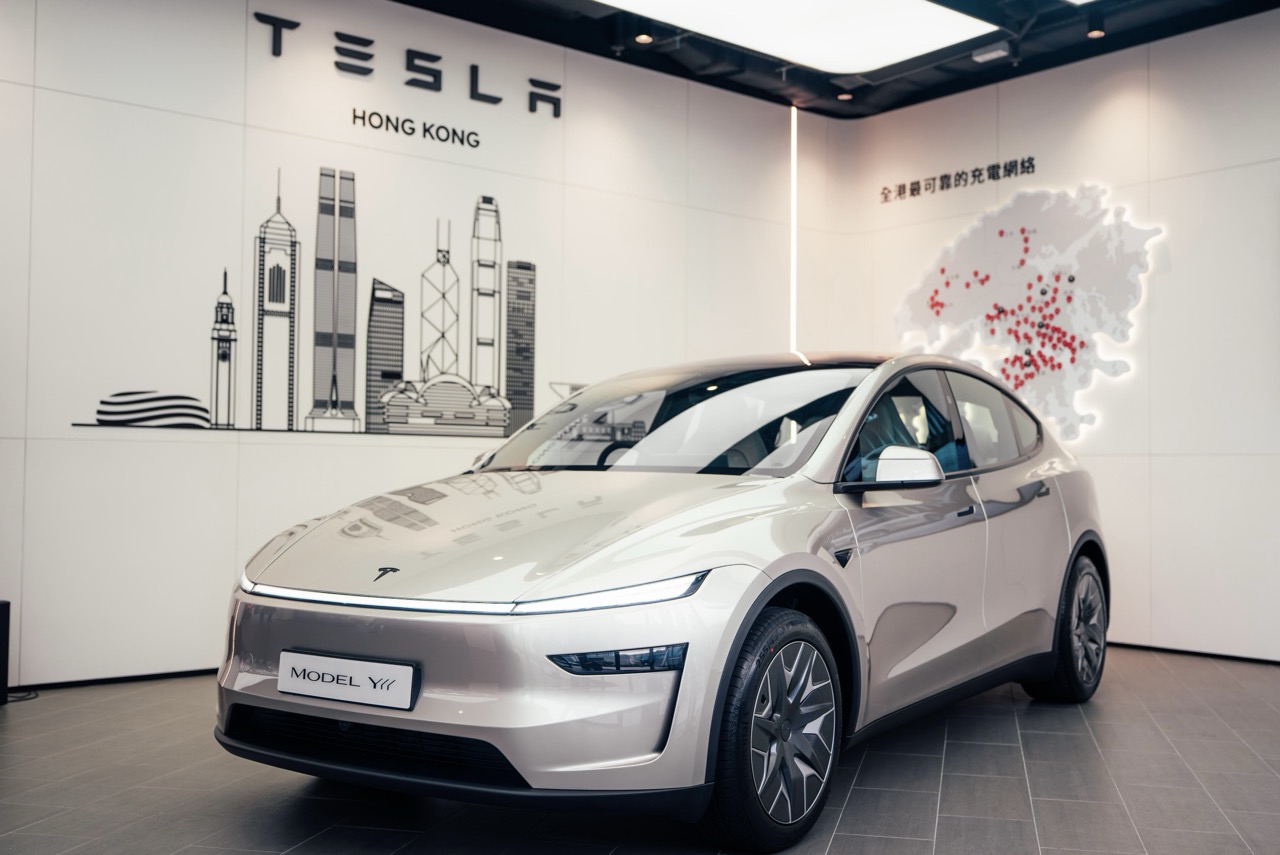 Tesla 全新三排六座 Model Y L 突襲香港