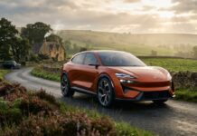 自研全新油電心臟!McLaren 砸五億英鎊破天荒造 SUV